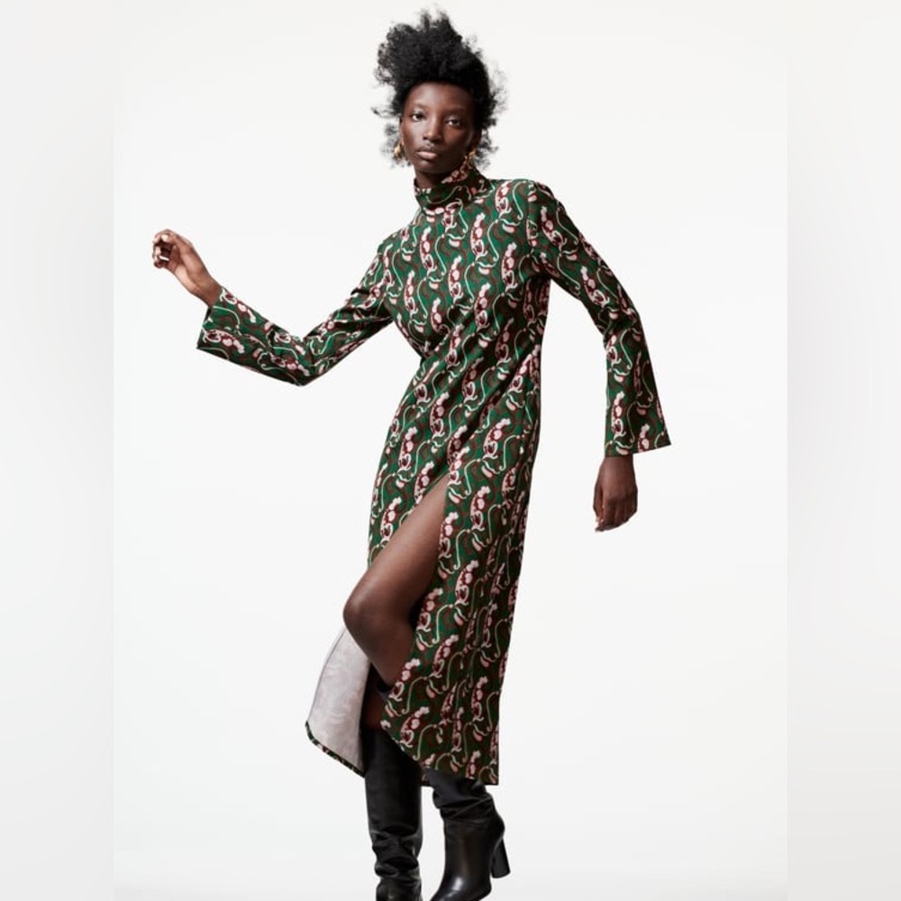 ZARA NWT SIZE XL MOCK NECK SLITTED DRESS